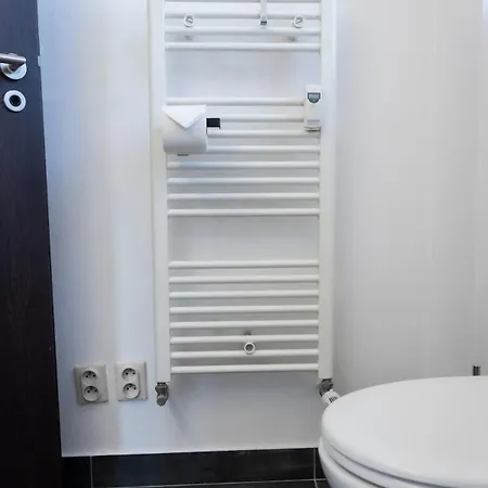 N31 Spacious With Ac Апартаменти *